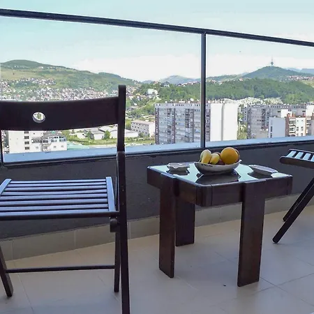 Cozy Brand New Apartment *